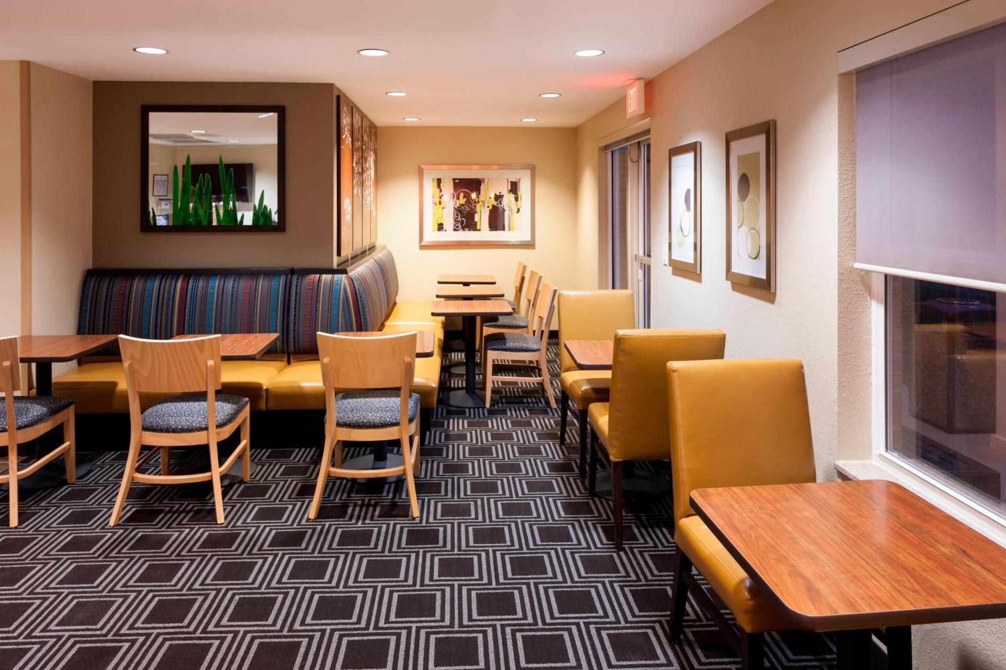 Towneplace Suites Columbus Kültér fotó